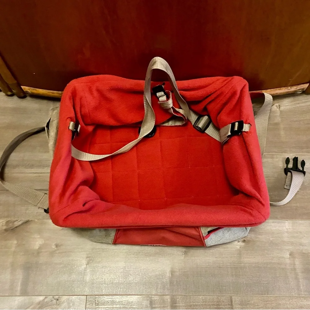 Kurgo Heather Dog Booster Seat with Red